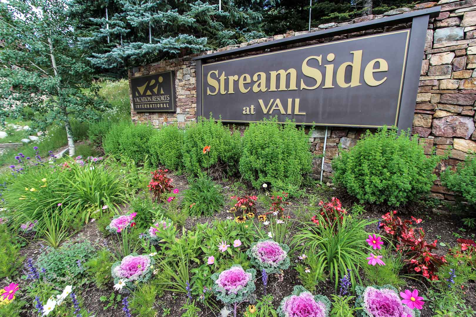 Resort signage at VRI's Cedar at Streamside in Colorado.